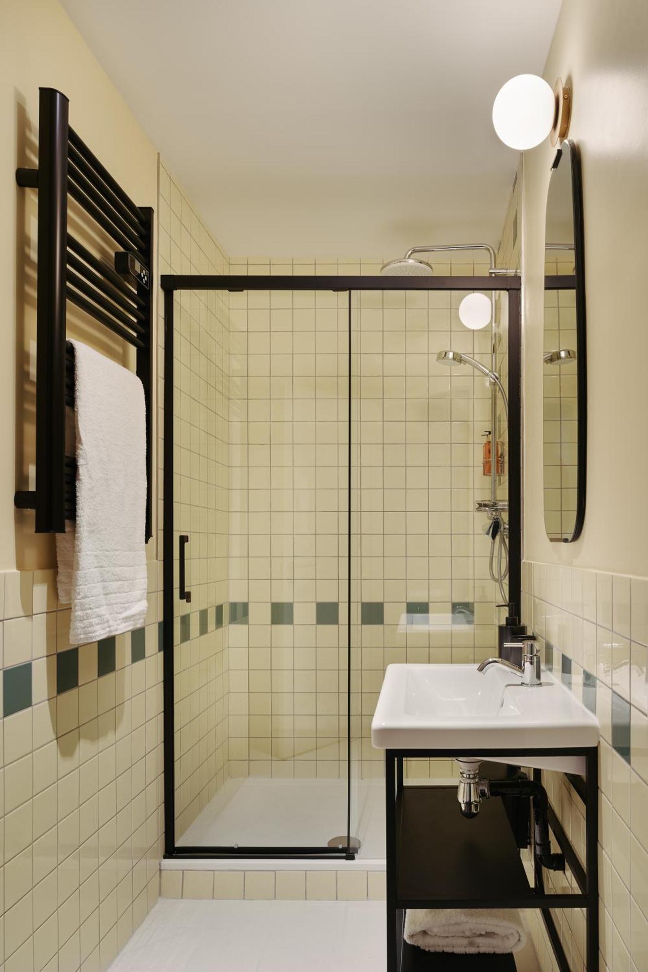 Edgar Suites Lille - Shake Екстериор снимка